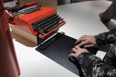 8_Collezione-Design-Braille-Valentine
