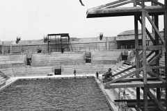 Clarence-Pinkston-durante-le-Olimpiadi-piscina-delle-Tourelles-Parigi-1924.