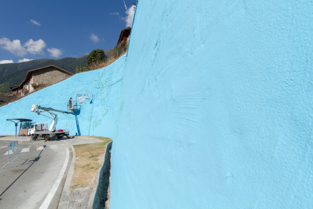 Street Art: Gaia, 2501 e Ozmo colorano la Val Camonica