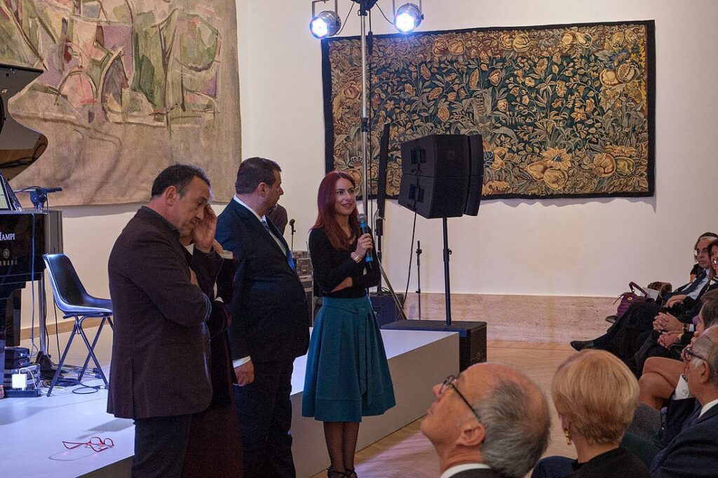 “Arte sulle Motonavi. Il varo dell’Utopia”. Intervista a Sabrina Fiorino