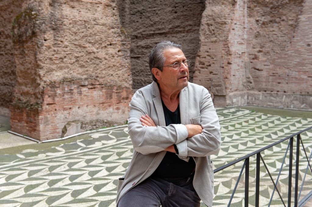 Alvin Curran alle Terme di Caracalla, una mostra da ascoltare