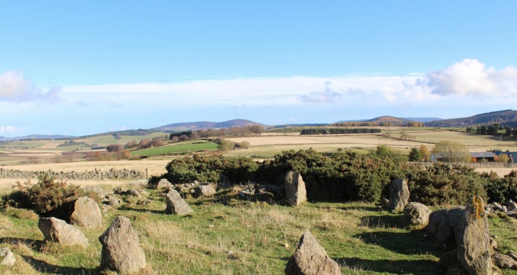 Archeologia. Scoperta una piccola Stonehenge in Scozia