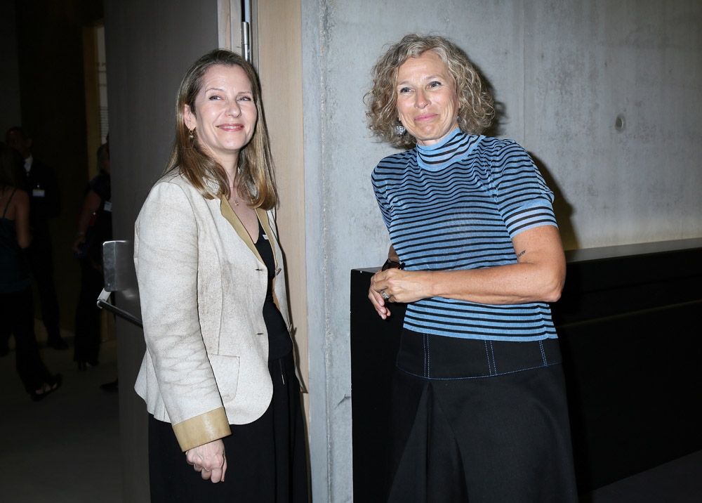 90affd43fc58f041a6b803f6e924fc34