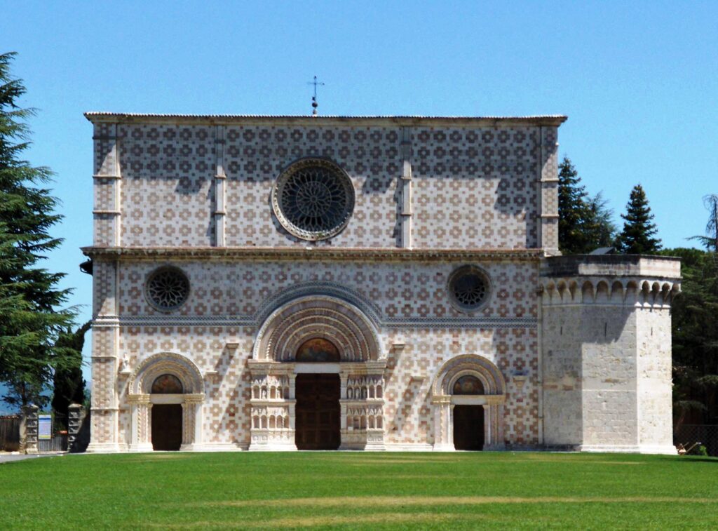 L’Aquila-Città d’Arte. Bando per 50 laureati per lavorare nel settore dei servizi della cultura e del turismo sostenibile