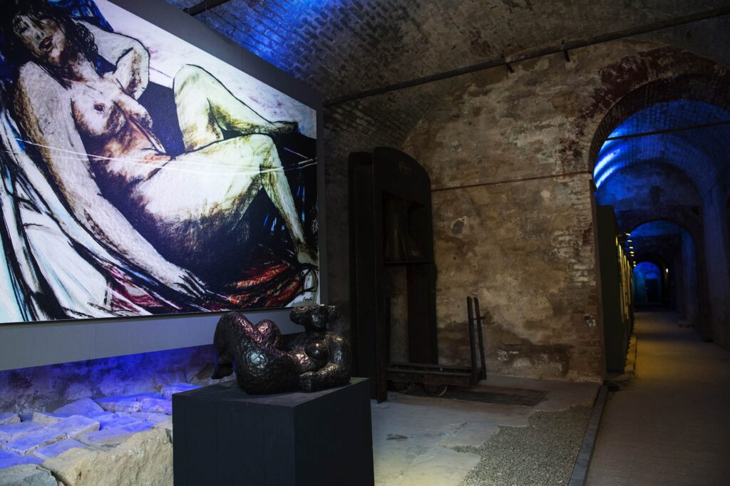 Firenze. A Castelfalfi, tra sogno e mito, le sculture di Franco Mauro Franchi. Immagini
