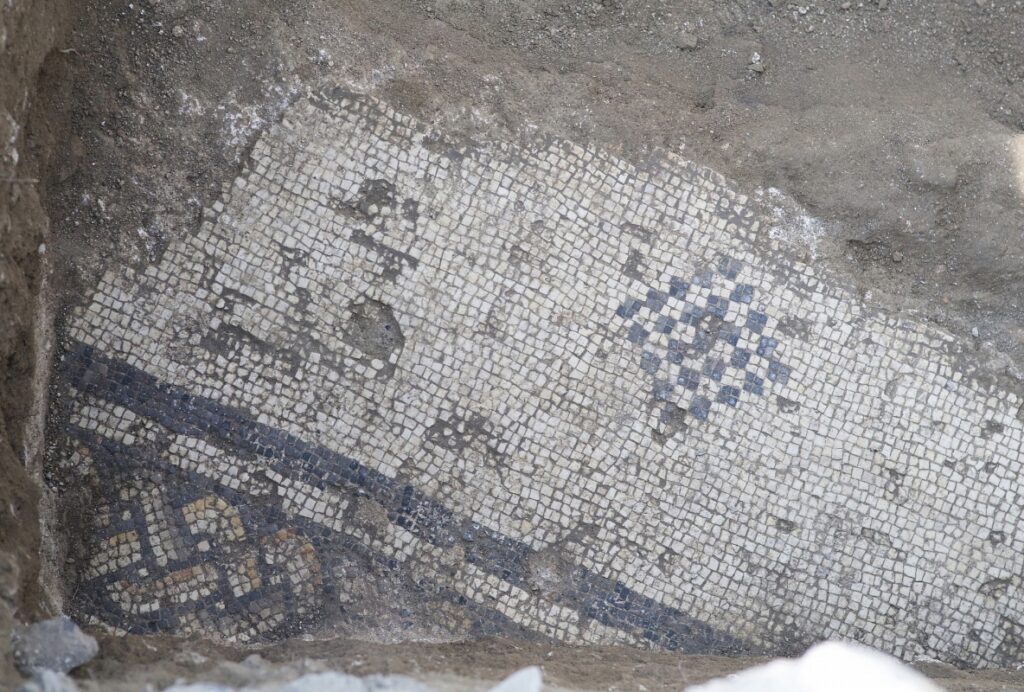 Archeologia. In Galilea trovata chiesa bizantina sopra quella che potrebbe essere la casa degli apostoli Pietro e Andrea