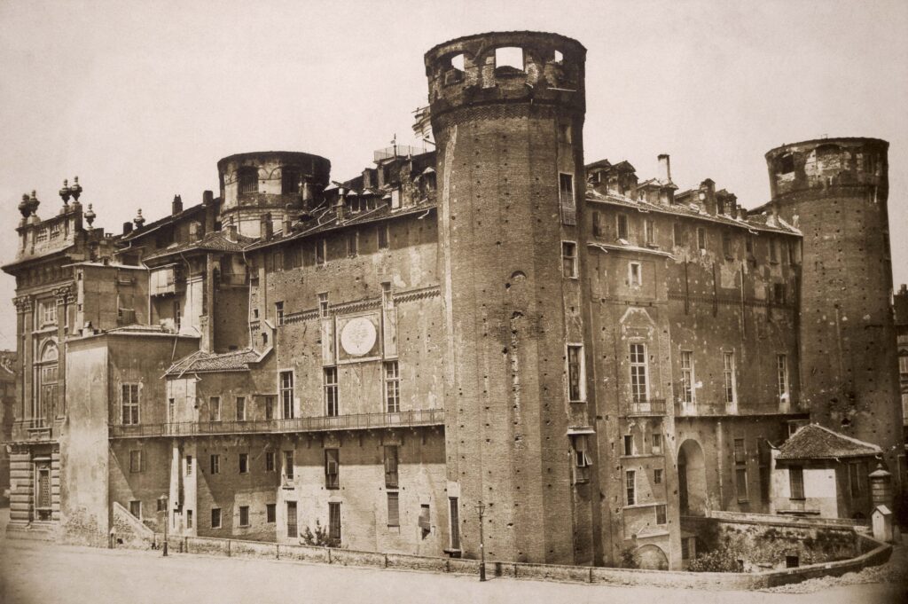 Biella. Alla Fondazione Sella fotografia e industria si incontrano nella figura di Giuseppe Venanzio Sella