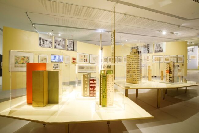 e57c87632a27832909d1e5b8bbffdb83