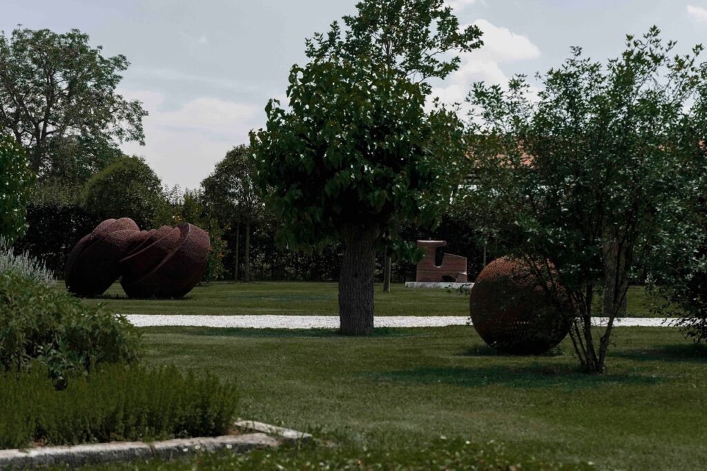 Udine. “Scultura del Novecento. Mostra en plein air” al Parco Sculture Braida Copetti. Immagini