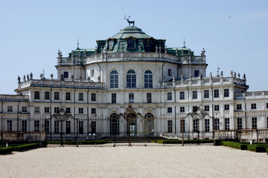 Stupinigi riapre le porte e rafforza l’esperienza online con una nuova piattaforma streaming personalizzata