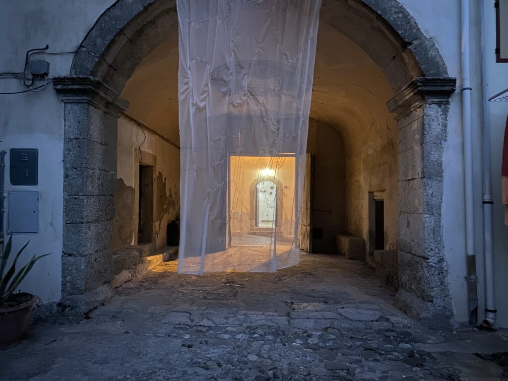 IN-RUINS: l’arte contemporanea per valorizzare l’archeologia del Mediterraneo