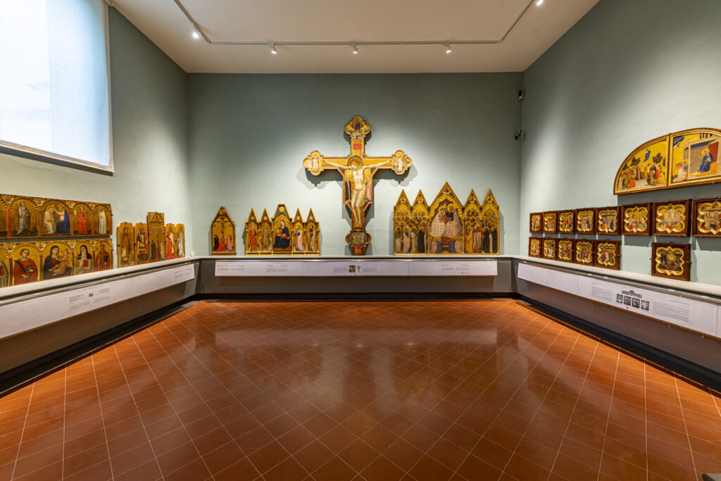 Galleria dell’Accademia di Firenze, riaprono le sale del Duecento e del Trecento completamente rinnovate
