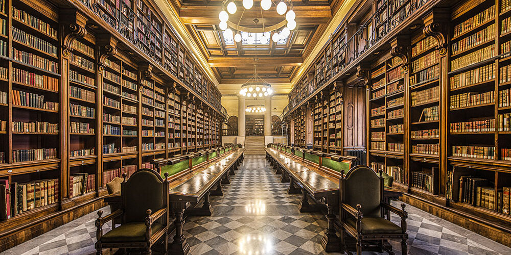 La-sala-della-Crociera-e-la-Biblioteca-al-Collegio-Romano