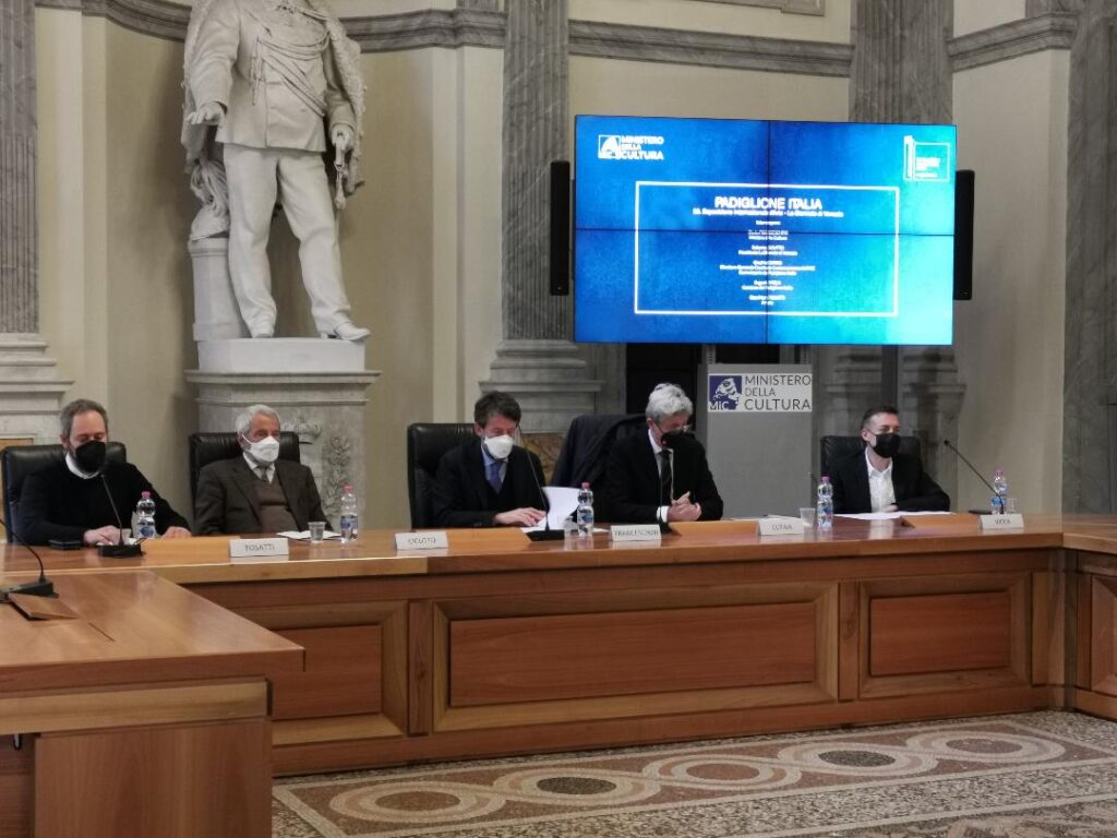 Biennale Arte. Padiglione Italia. “Storia della notte e destino delle comete”, un’opera di Gian Maria Tosatti