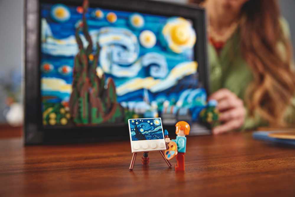 L'omaggio del Gruppo Lego alla Notte stellata di Van Gogh - Arte Magazine