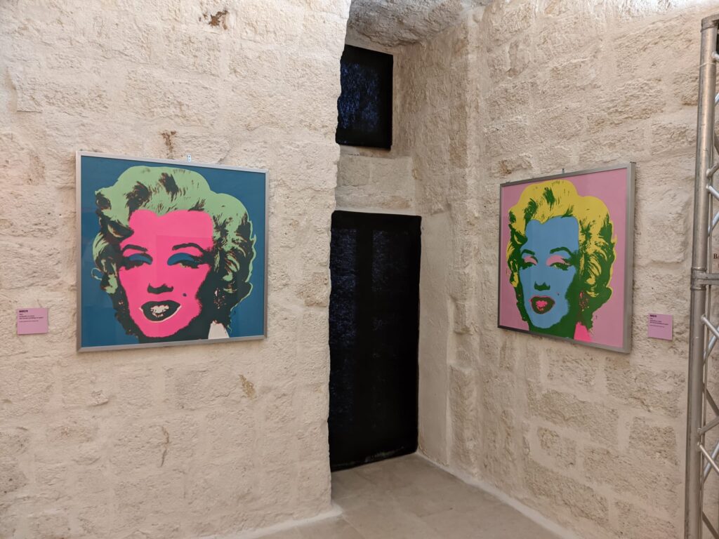 Andy Warhol a Monopoli: 33 opere per un percorso emozionante dedicato alla vita e al lavoro dell’artista di Pittsburgh