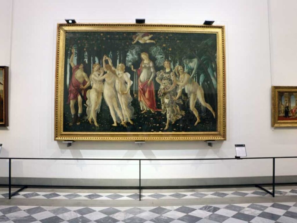 Uffizi, protesta di giovani ambientalisti nella Sala Botticelli