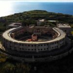 Carcere borbonico dell’isola di Santo Stefano, presentato il percorso espositivo museale