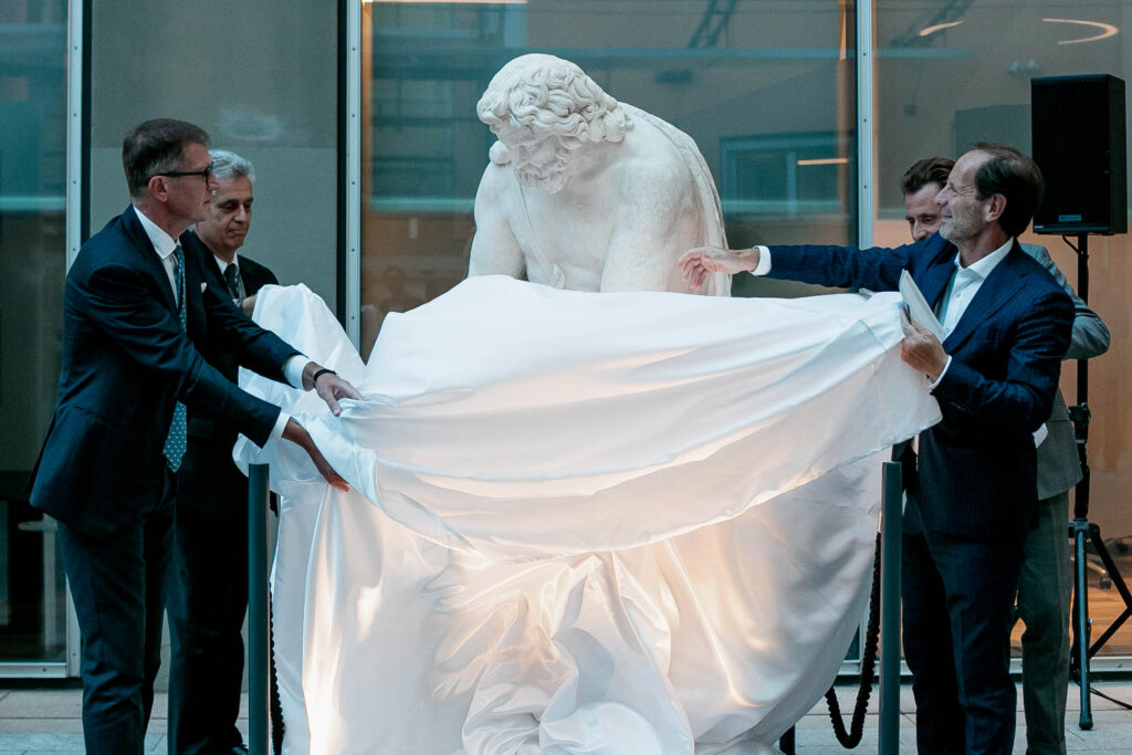  “Adotta una Statua”: Deloitte supporta i restauri del Duomo di Milano