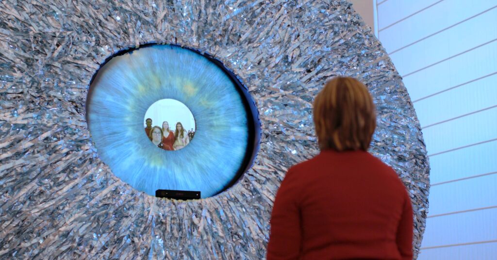 MANN di Napoli: arte come riscatto sociale nell’installazione multimediale di Annalaura di Luggo
