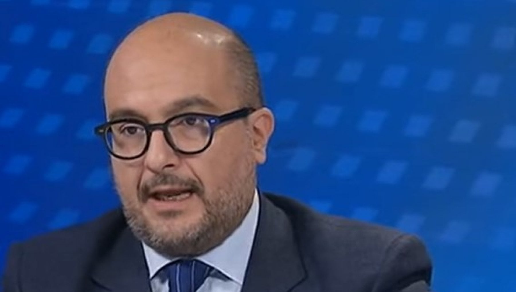 164040682-b4087a0a-43d7-4e52-a798-b251de5fba3a