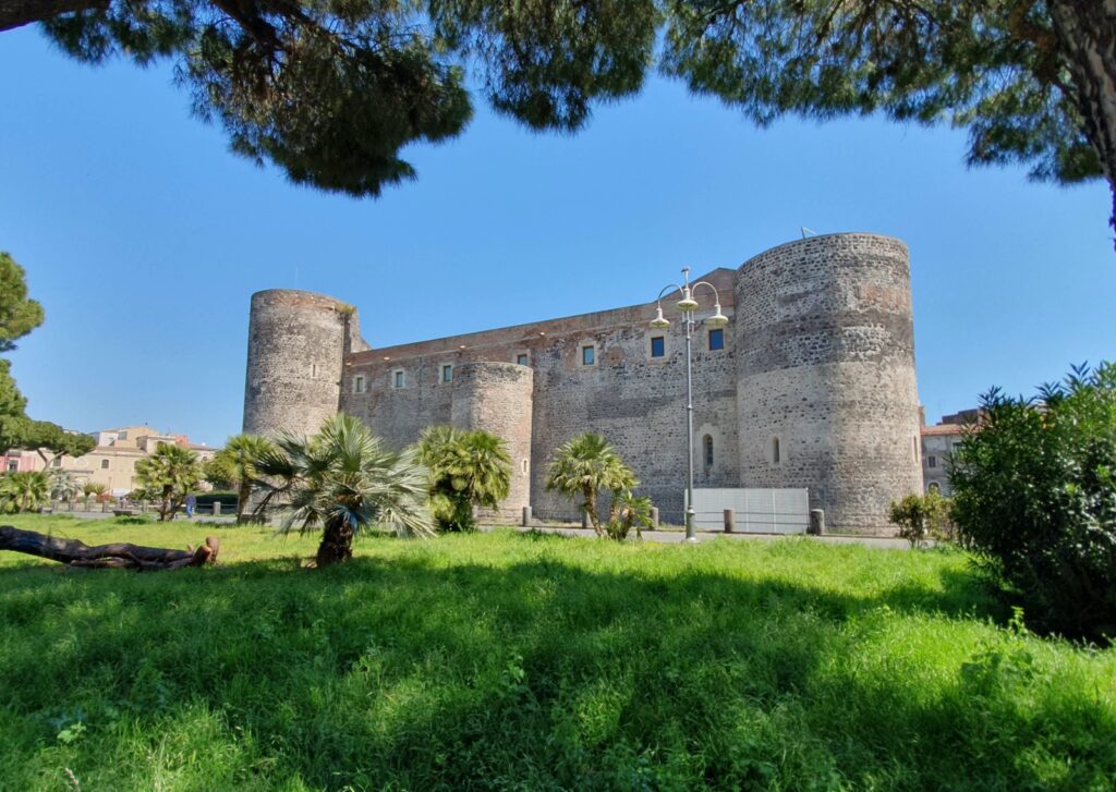 Il Castello Ursino a Catania ospita una mostra documentaria dedicata a Verga