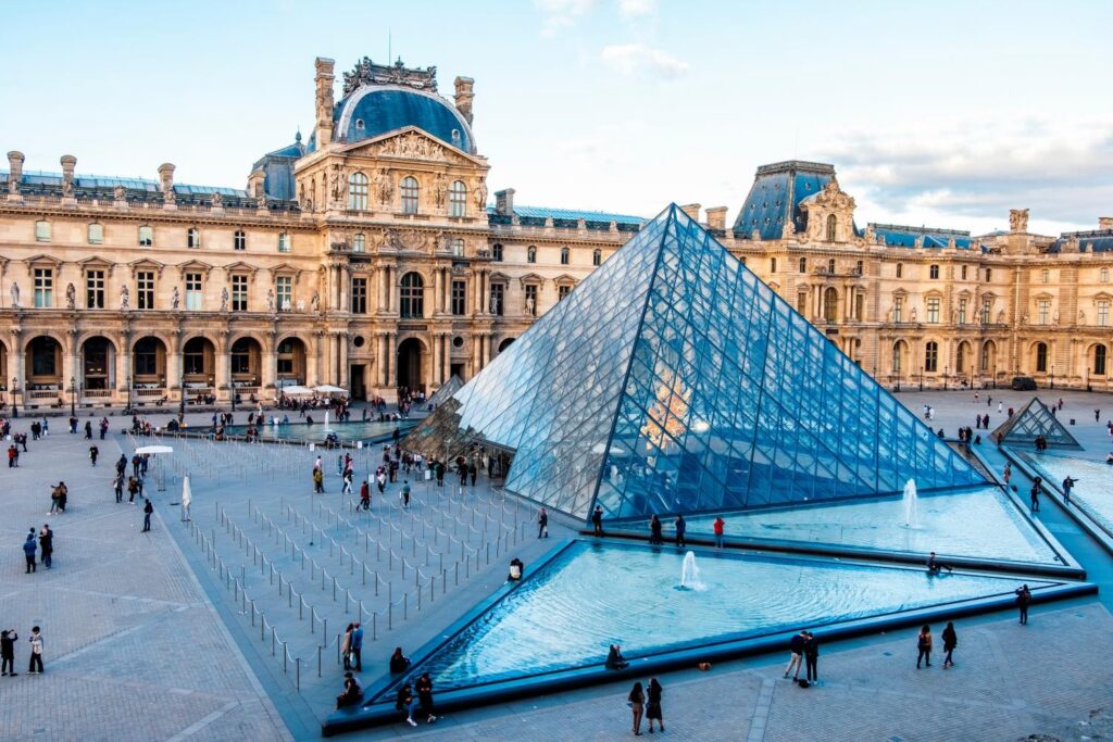 Il Louvre di Parigi limiterà gli accessi giornalieri di visitatori