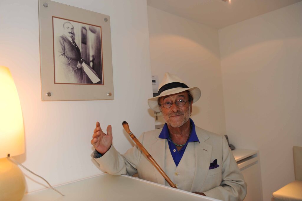 Lucio Dalla al MANN di Napoli, apre la mostra nel giorno del suo 80° compleanno