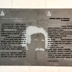 “Prologo alla relatività”, l’omaggio di Isgrò a Einstein per la Camera di Commercio di Milano 