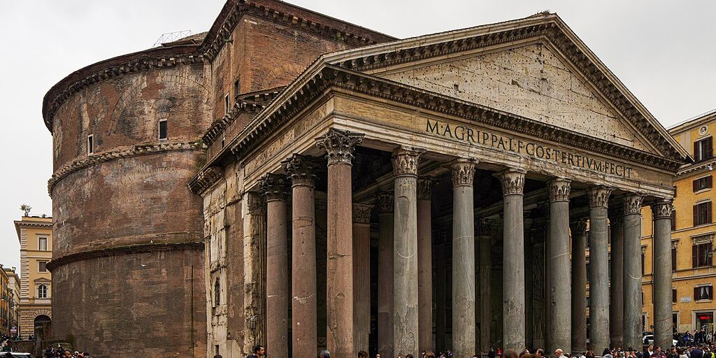 Pantheon, immagine da Wikipedia