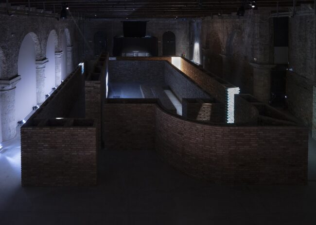 1-3 Unbuild Together: Archaism vs. Modernity, Padiglione della Repubblica dell'Uzbekistan, courtesy ACDF, foto Gerda Studio