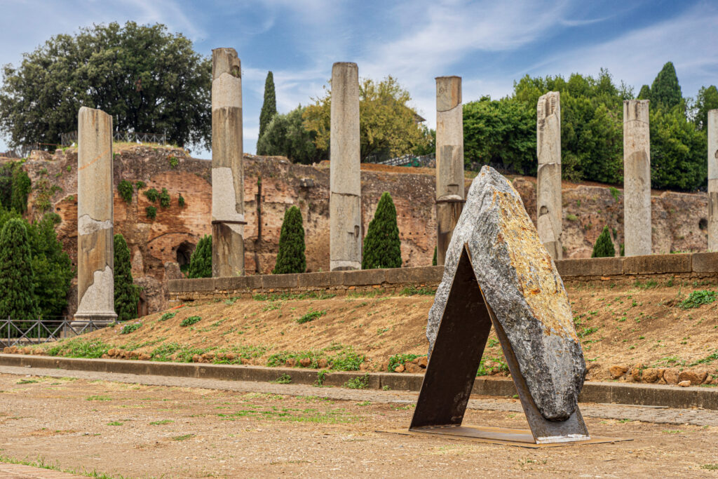 Parco archeologico del Colosseo: “Kόrai”, la personale di Mattia Bosco