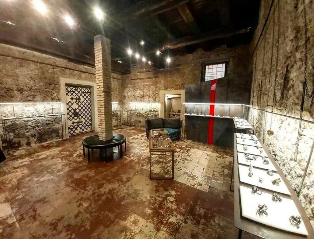 Gioiello contemporaneo, a Roma nasce la residenza d’artista