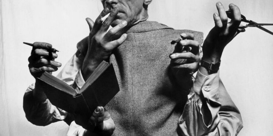 USA. NYC. 1949. Il poeta, artista e regista francese Jean Cocteau. © Philippe Halsman / Magnum Photos