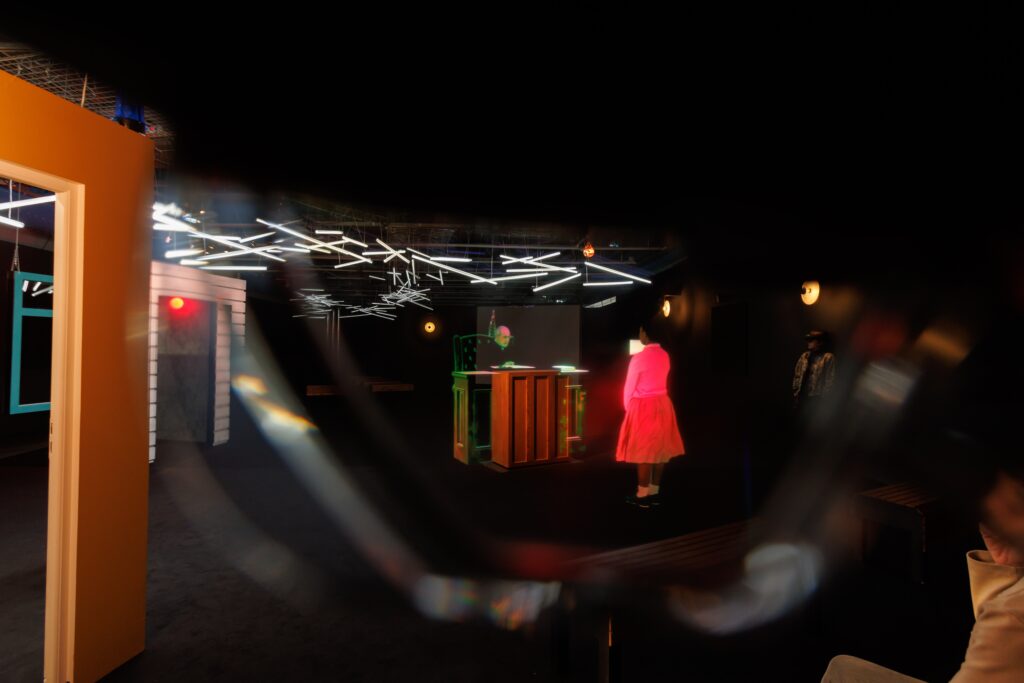 Al MEET di Milano l’installazione immersiva “Noire” dedicata alla storia di Claudette Colvin