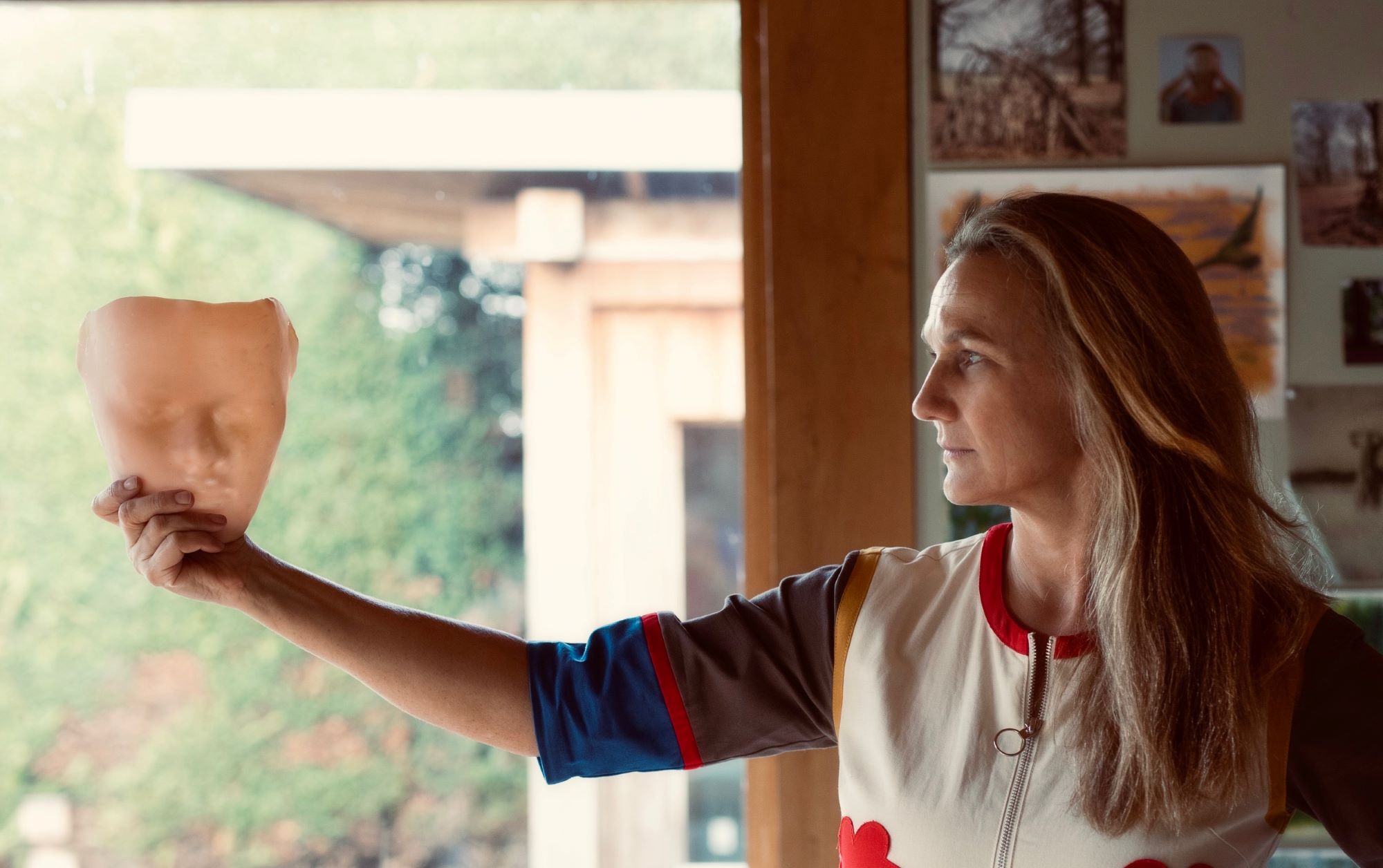 Support-Promo-Sheen-studio-Mask-and-jumpsuit-1-2023-Sophocles