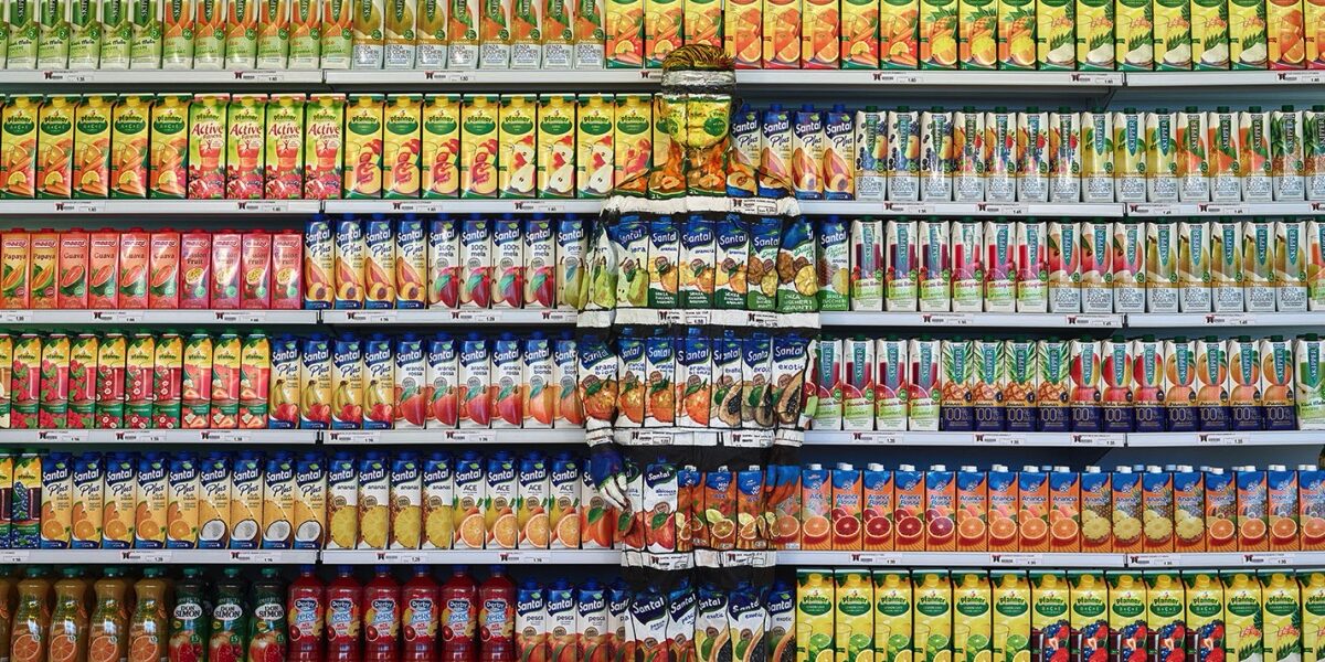 Liu Bolin, Fruit Juices 2019