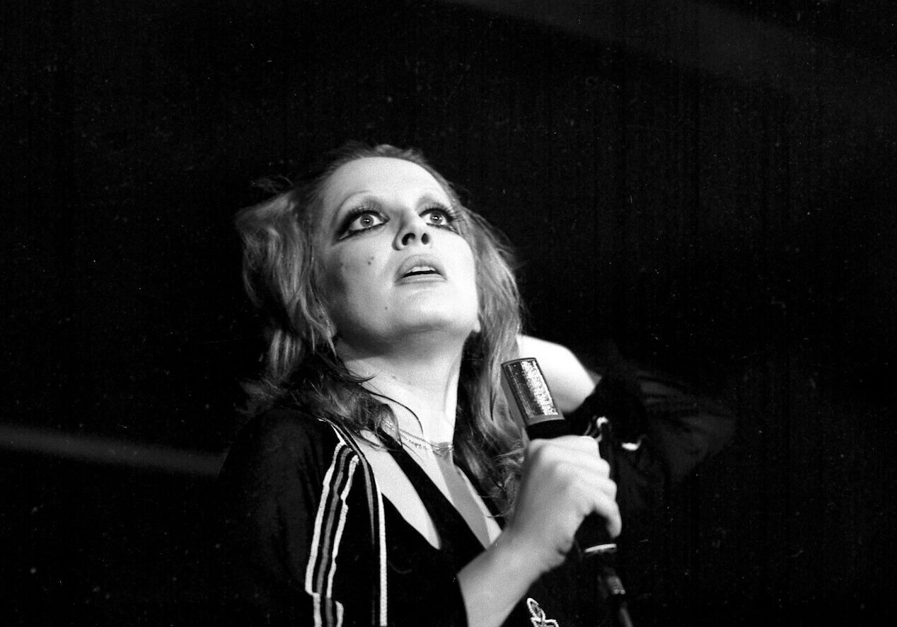 MIna alla Bussola - mostra "Divismo spettacolo cultura (1950-1980). La Bussola di Bernardini".