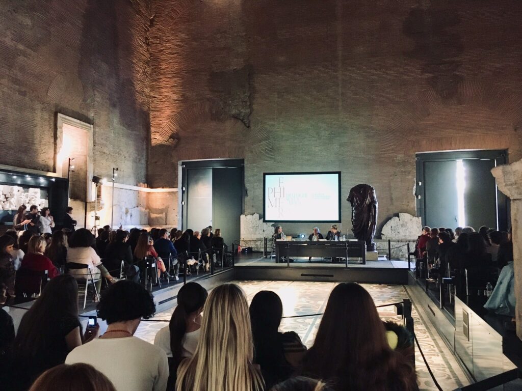 Roma, gennaio 2020. Un momento degli incontri Ephimera sul tema della moda alla Curia Julia nel Parco archeologico del Colosseo