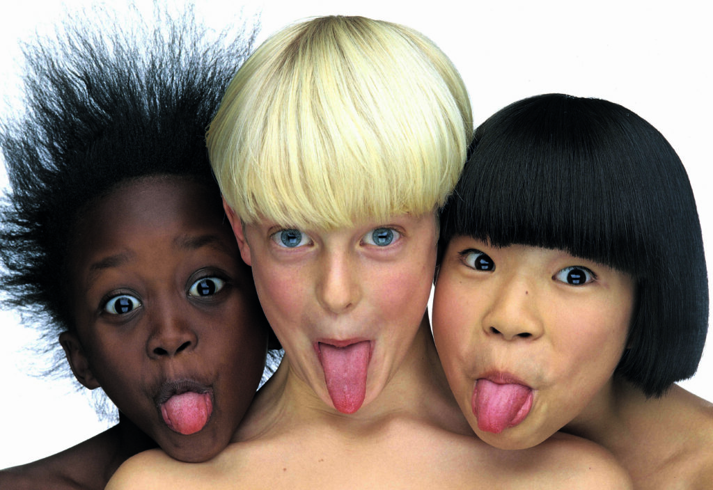 Oliviero Toscani e Politecnico di Torino: partnership per un archivio digitalizzato 