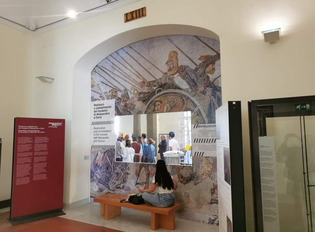 Mosaico di Alessandro, cantiere trasparente. ©MANN di Napoli