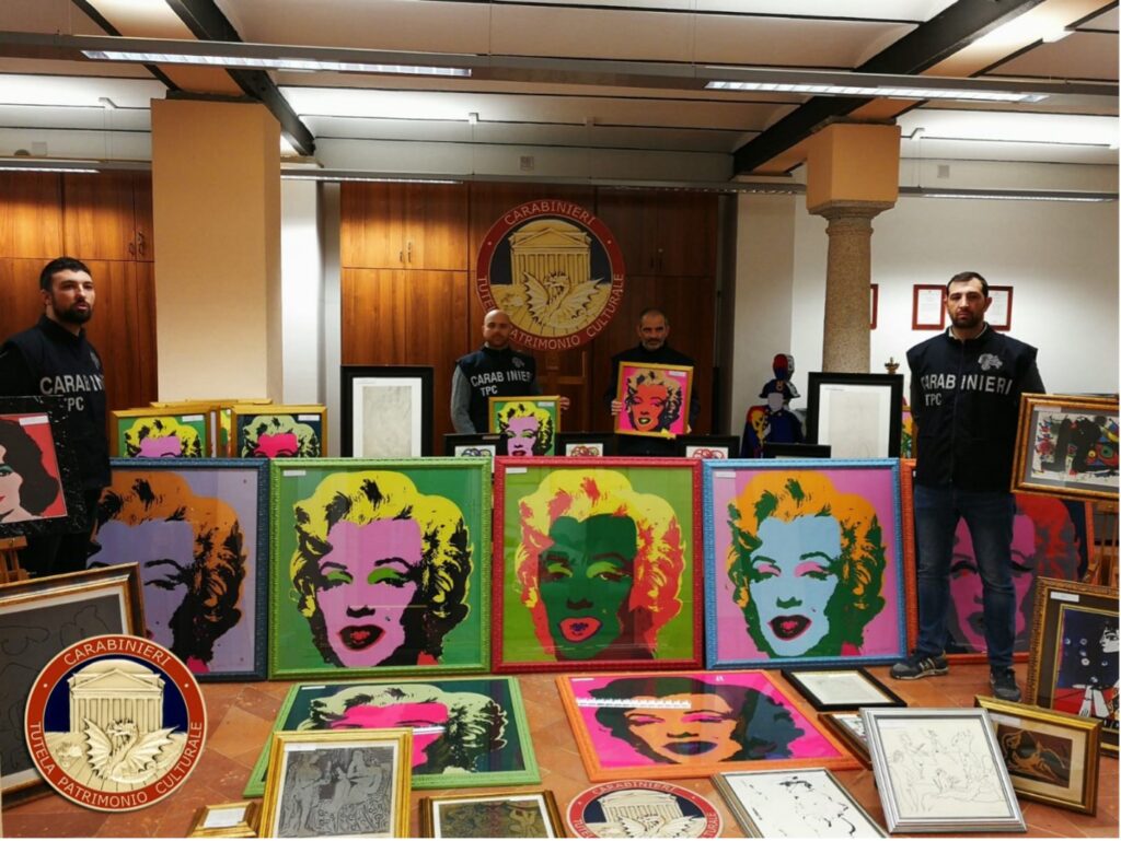 Carabinieri TPC sequestrano 51 opere false attribuite a grandi artisti del XX secolo 
