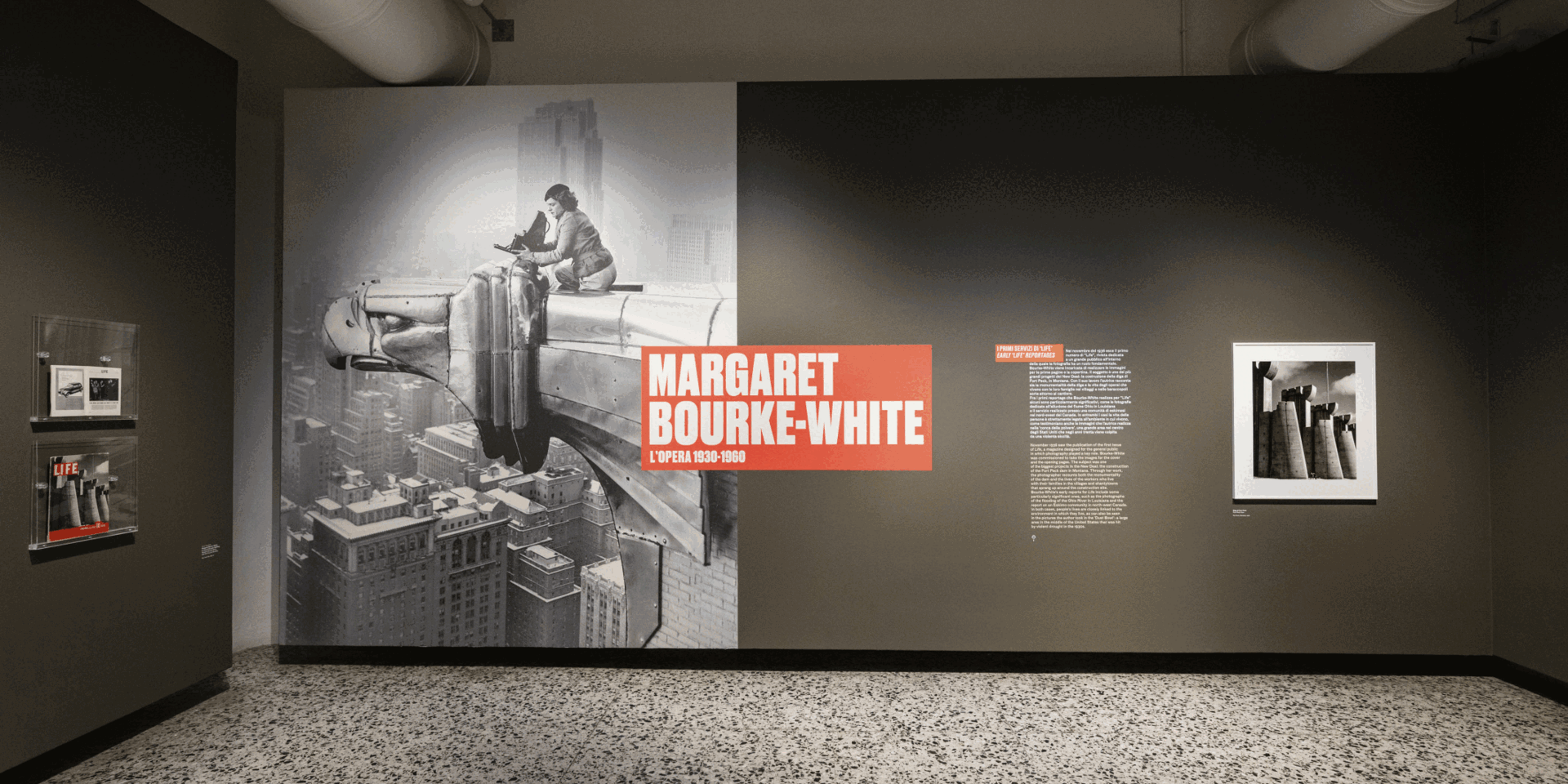 ezgif.com-animated-gif-maker-60 Installation views, Margaret Bourke-White. L'opera 1930-1960, Paolo Novelli. Il giorno dopo la notte, CAMERA - Centro Italiano per la Fotografia, Ph. Andrea GuermaniInstallation views, Margaret Bourke-White. L'opera 1930-1960, Paolo Novelli. Il giorno dopo la notte, CAMERA - Centro Italiano per la Fotografia, Ph. Andrea Guermani