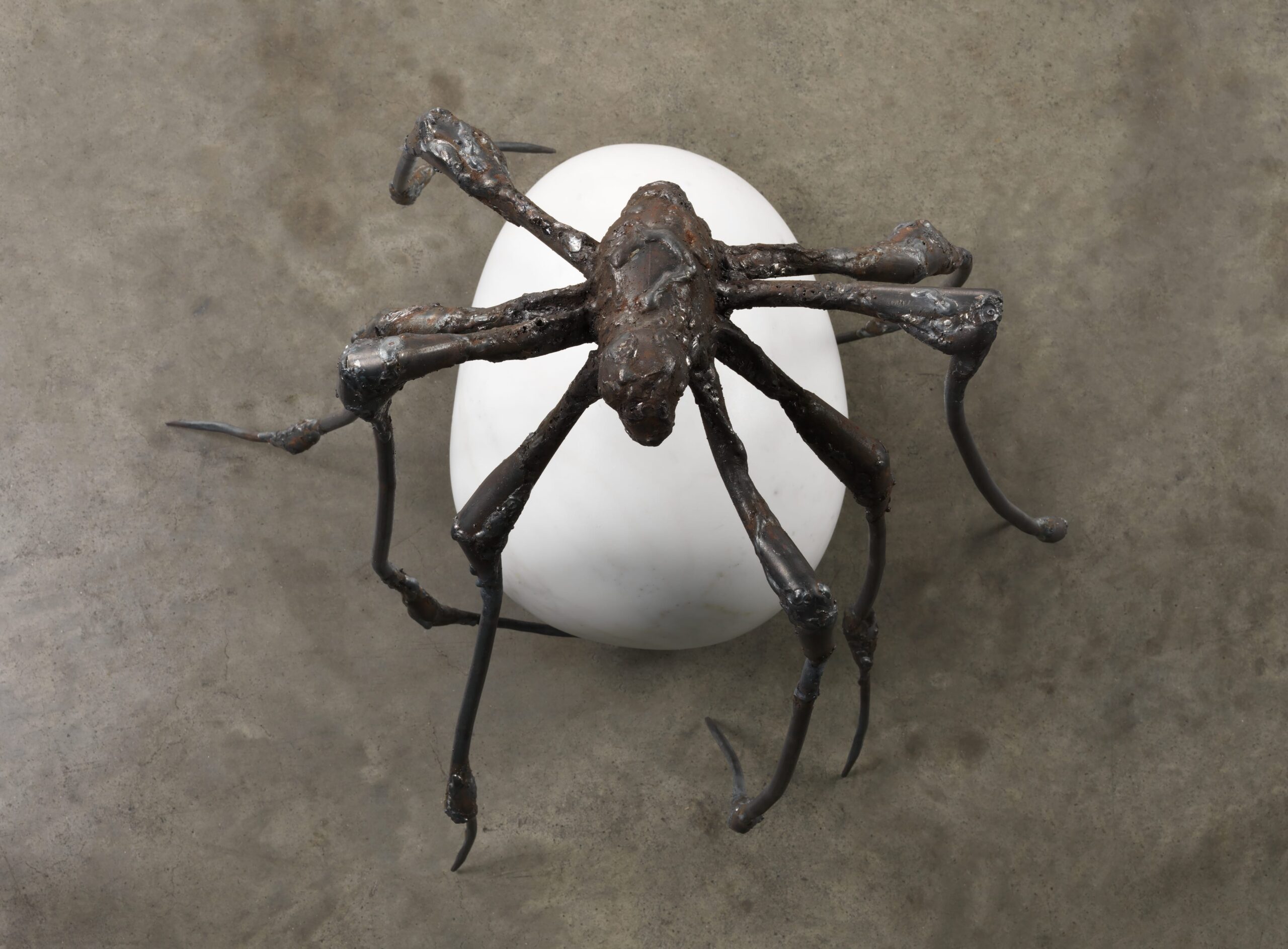Louise Bourgeois, SPIDER, 2000, Steel and marble, 52.1 x 44.5 x 53.3 cm, Photo: Christopher Burke, © The Easton Foundation/Licensed by S.I.A.E., Italy and VAGA at Artists Rights Society (ARS), NY