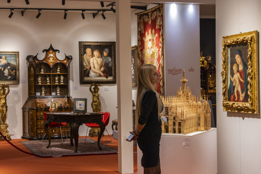 AMART 2024: l’eccellenza dell’antiquariato a Milano. Le gallerie di questa edizione
