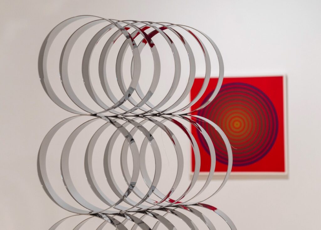 Marina Apollonio: un tributo all’arte ottica e cinetica alla Collezione Peggy Guggenheim