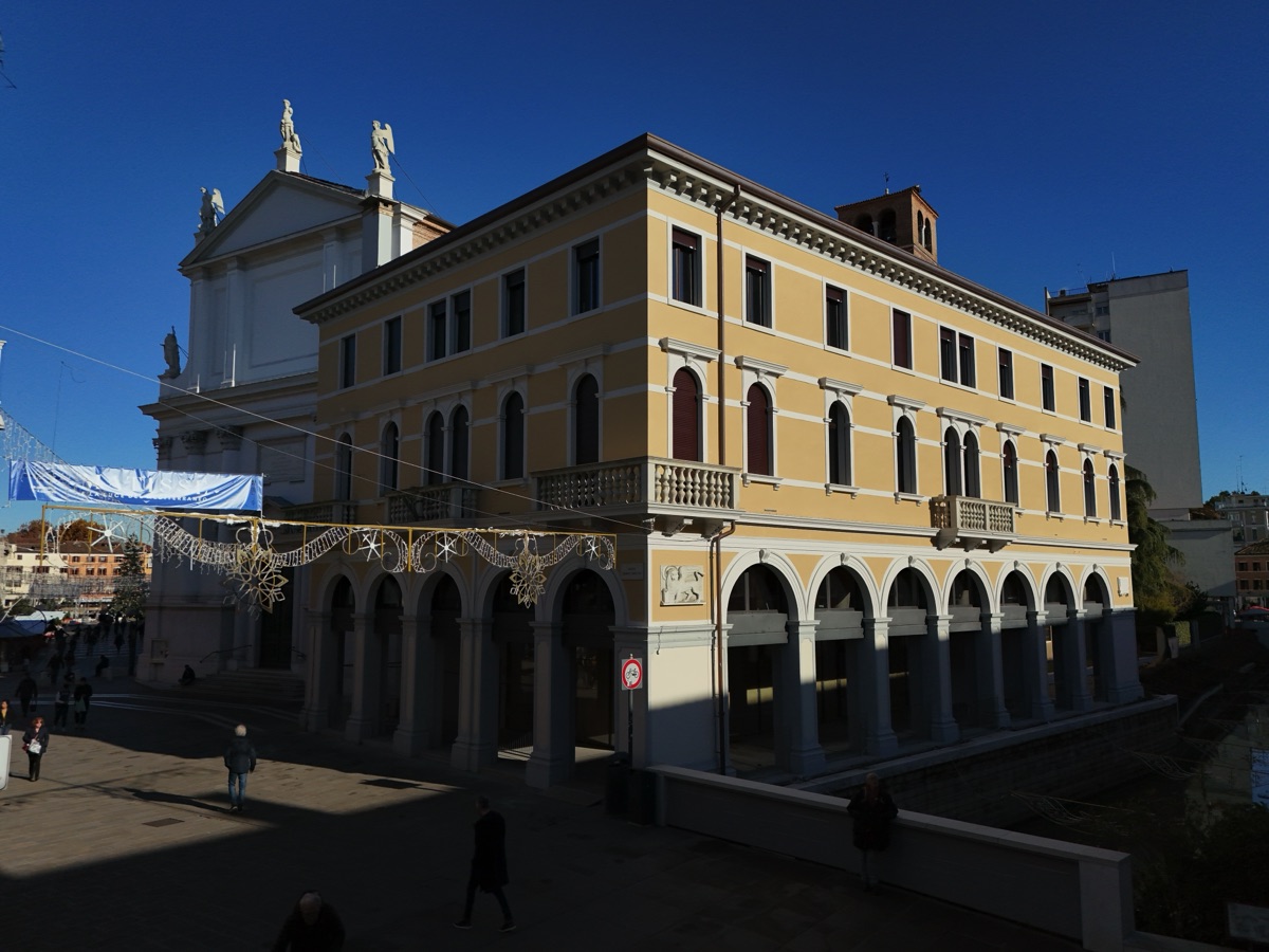 Emeroteca dell’Arte esterno