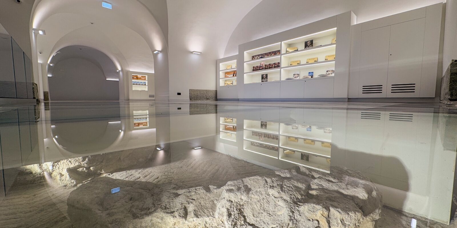 Il nuovo bookshop di Palazzo Reale di Napoli Courtesy Palazzo Reale di Napoli