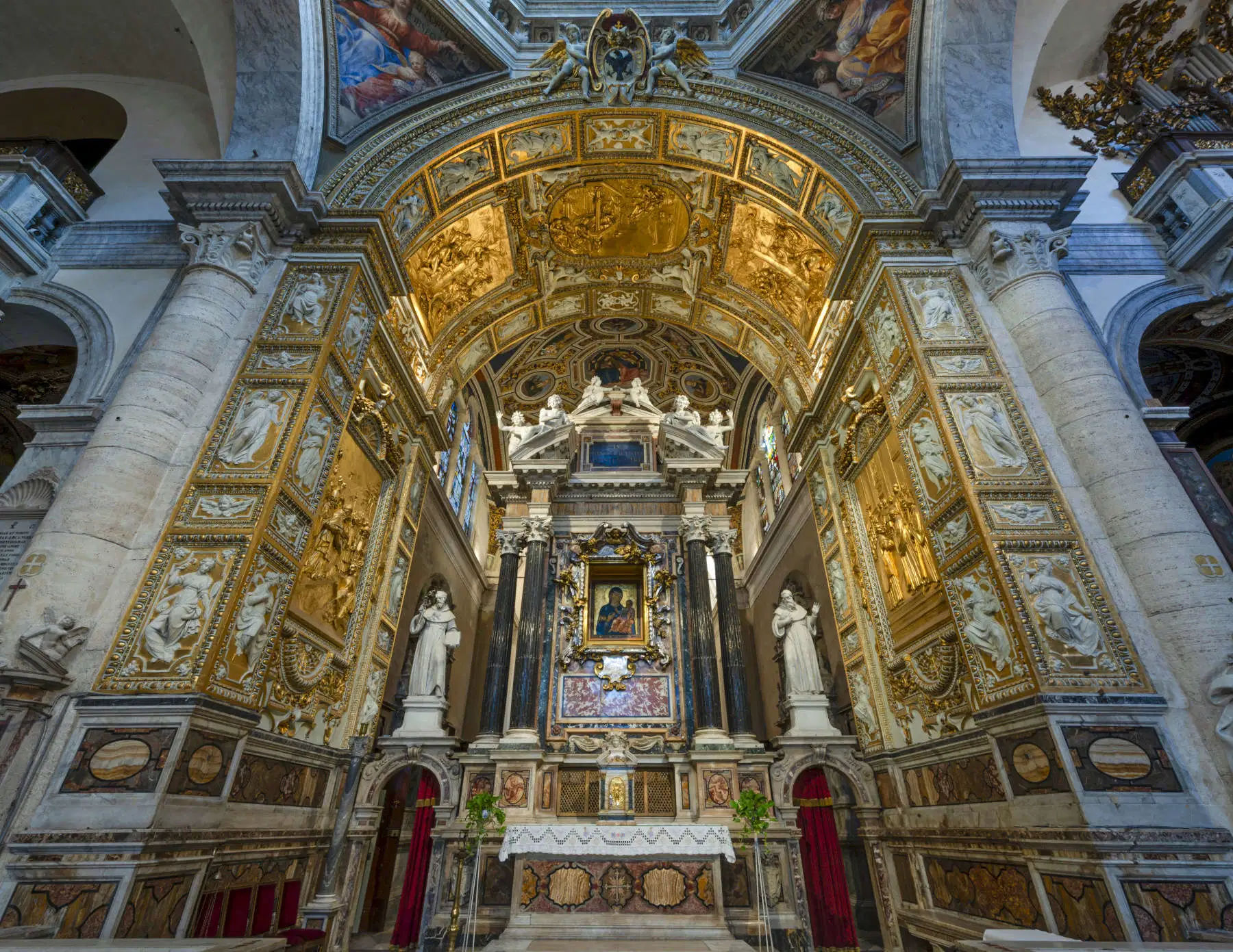 Arcone all’interno di Santa Maria del Popolo ©Soprintendenza speciale Roma
