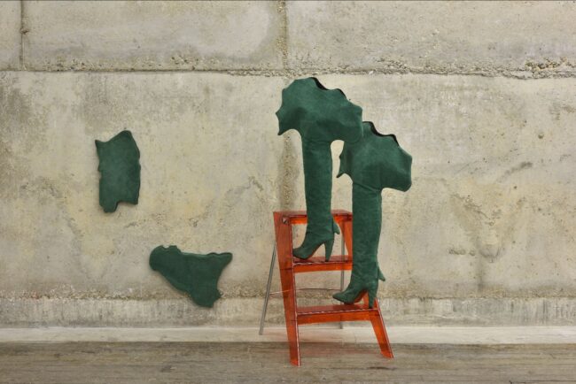 cinzia-ruggeri Cinzia Ruggeri, "Stivali Italia (Italy Boots)", 1986, Courtesy Archivio Cinzia Ruggeri, Milan